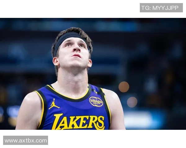 湖人队与开拓者队历史交锋战绩及球员得分分析 湖人队与开拓者队历史交锋战绩及球员得分分析