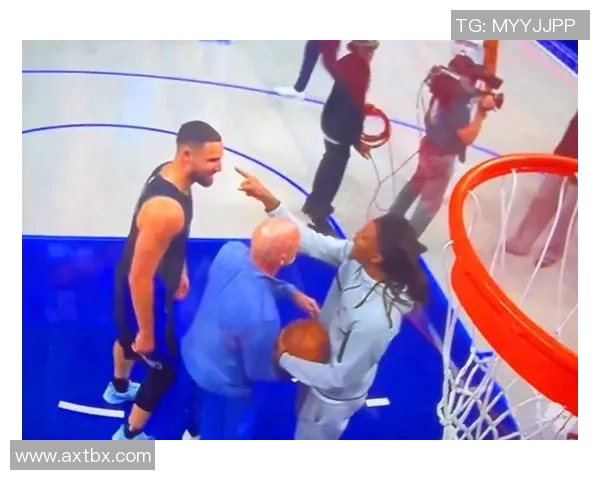 克莱汤普森砍下26分助勇士战胜灰熊展现强大实力