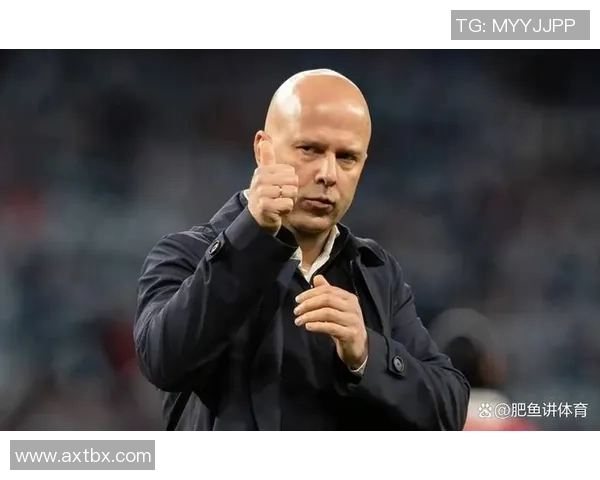 1.25亿标王成战术孤儿?斯洛特退让酿苦果,伊萨克在利物浦迷航